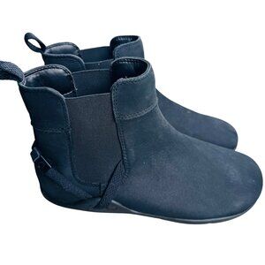 XERO Shoes TARI pull on Chelsea Boots Women's 7.5 black barefoot shoes